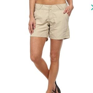 Women’s Columbia shorts